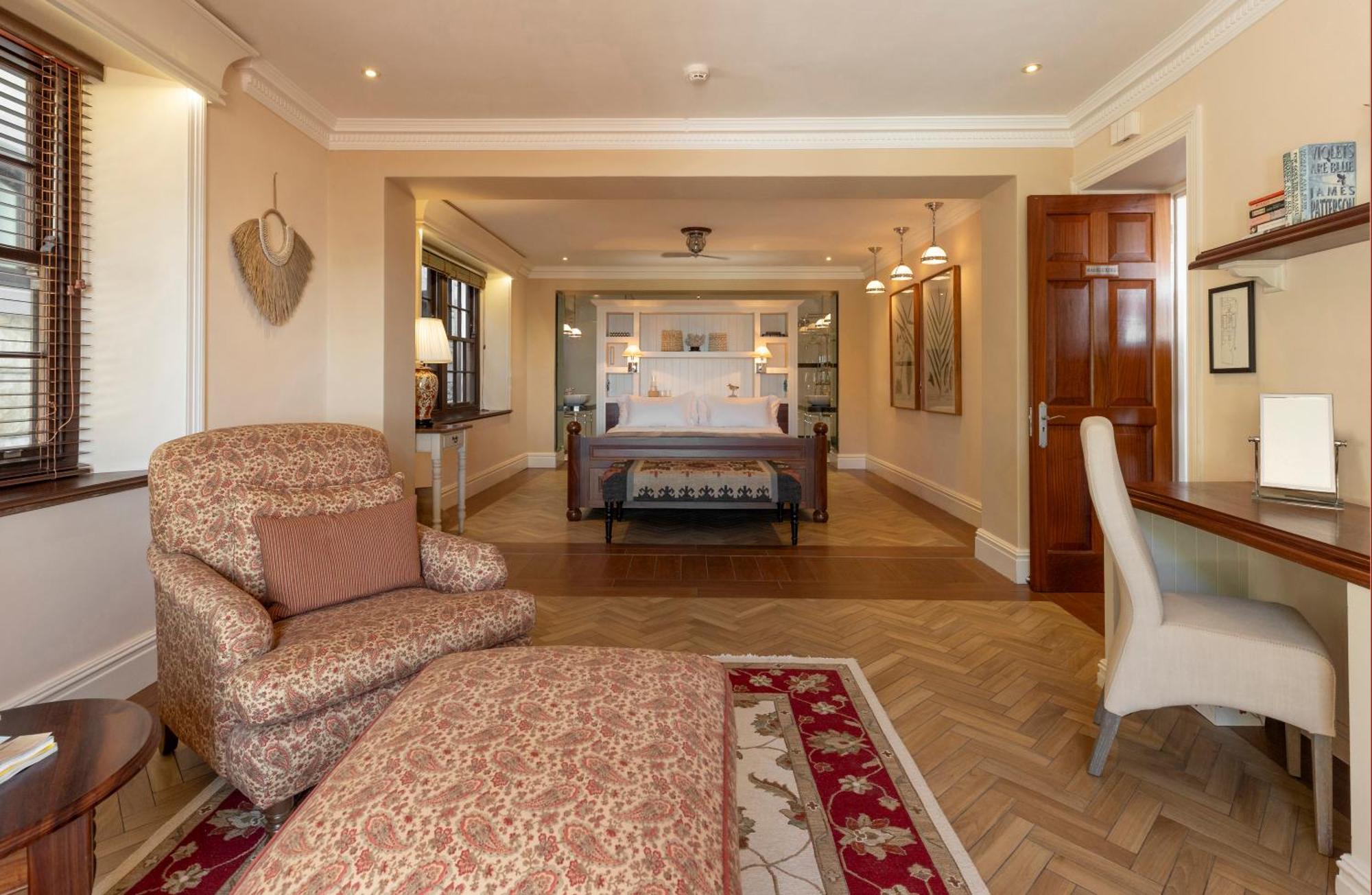 St James Guest Houses كالكباي المظهر الخارجي الصورة