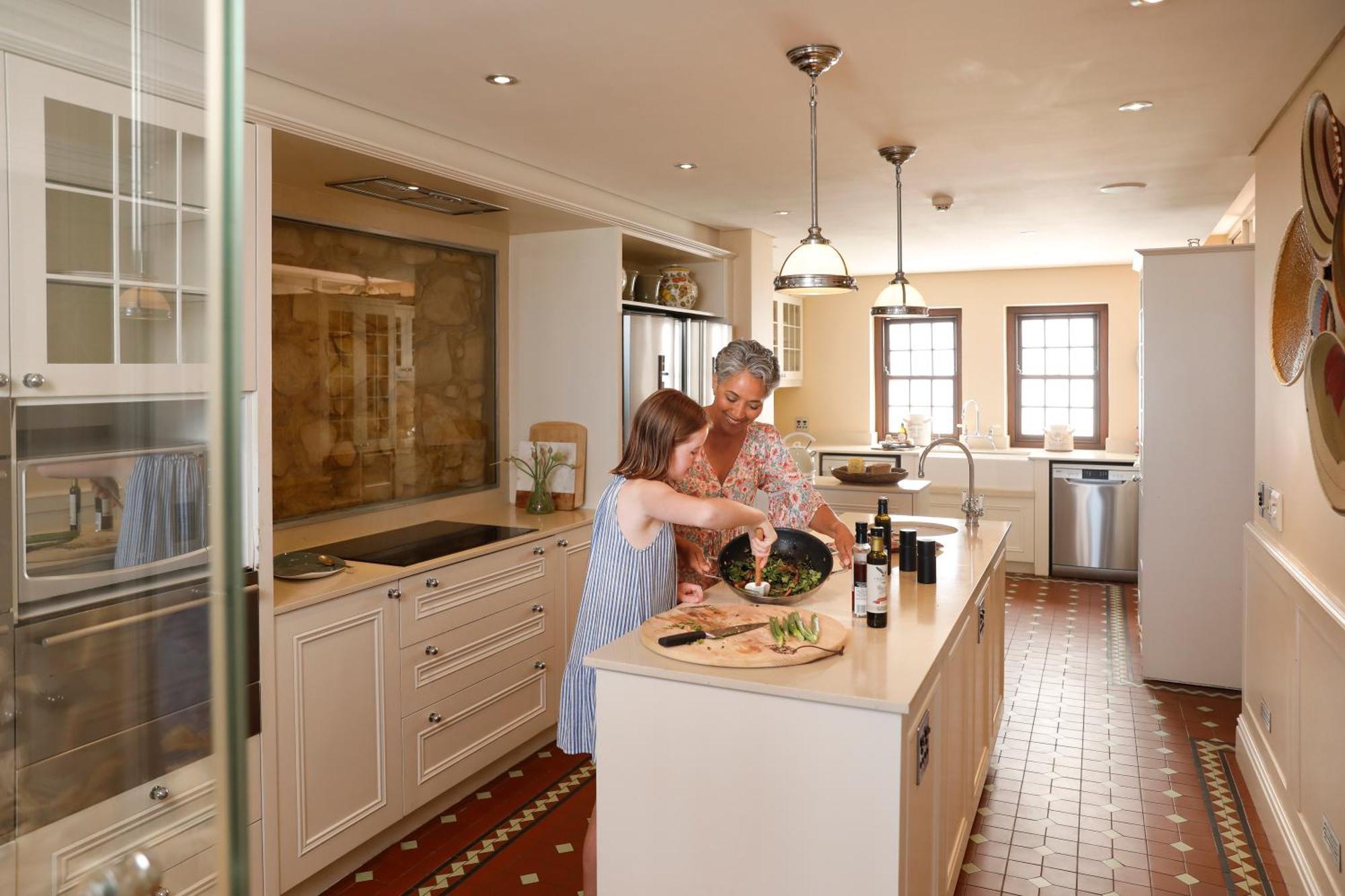 St James Guest Houses كالكباي المظهر الخارجي الصورة